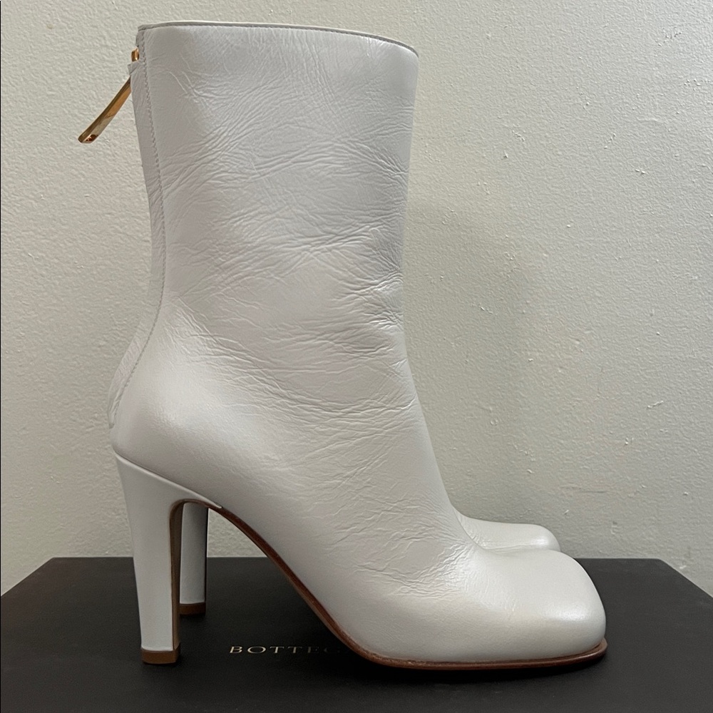 Bottega Veneta White Heeled Boots